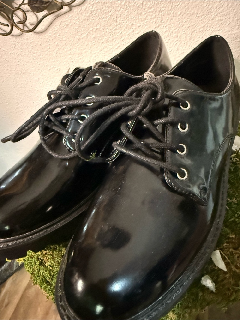 NWT Arizona Jean Co. Black Patent Leather Lug Sole Oxfords •Size 8•